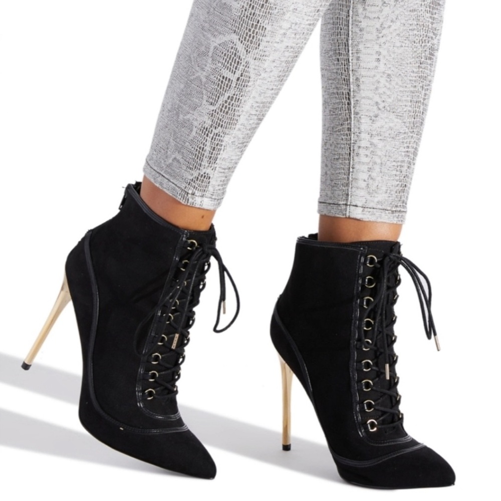 Shoe Dazzle Dangerous Lace-Up Stiletto Booties - Black/Gold 7.5